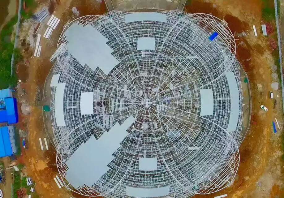 新疆体育馆网架